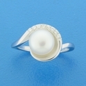 Ring Pearl And Zirconia